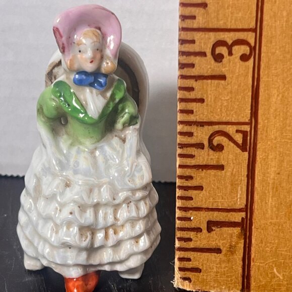 Small Ceramic Victorian Girl Seated in Chair (AA1) - Picture 2 of 4